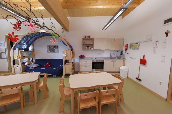 kindergarten-thansau-156E2A554E-A058-0781-7AAA-1C4699327F7F.jpg